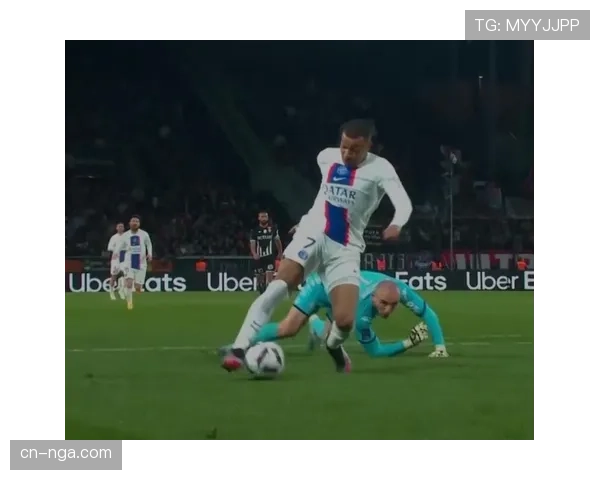 巴黎圣日耳曼迎战马赛，姆巴佩对决奥巴梅扬成焦点